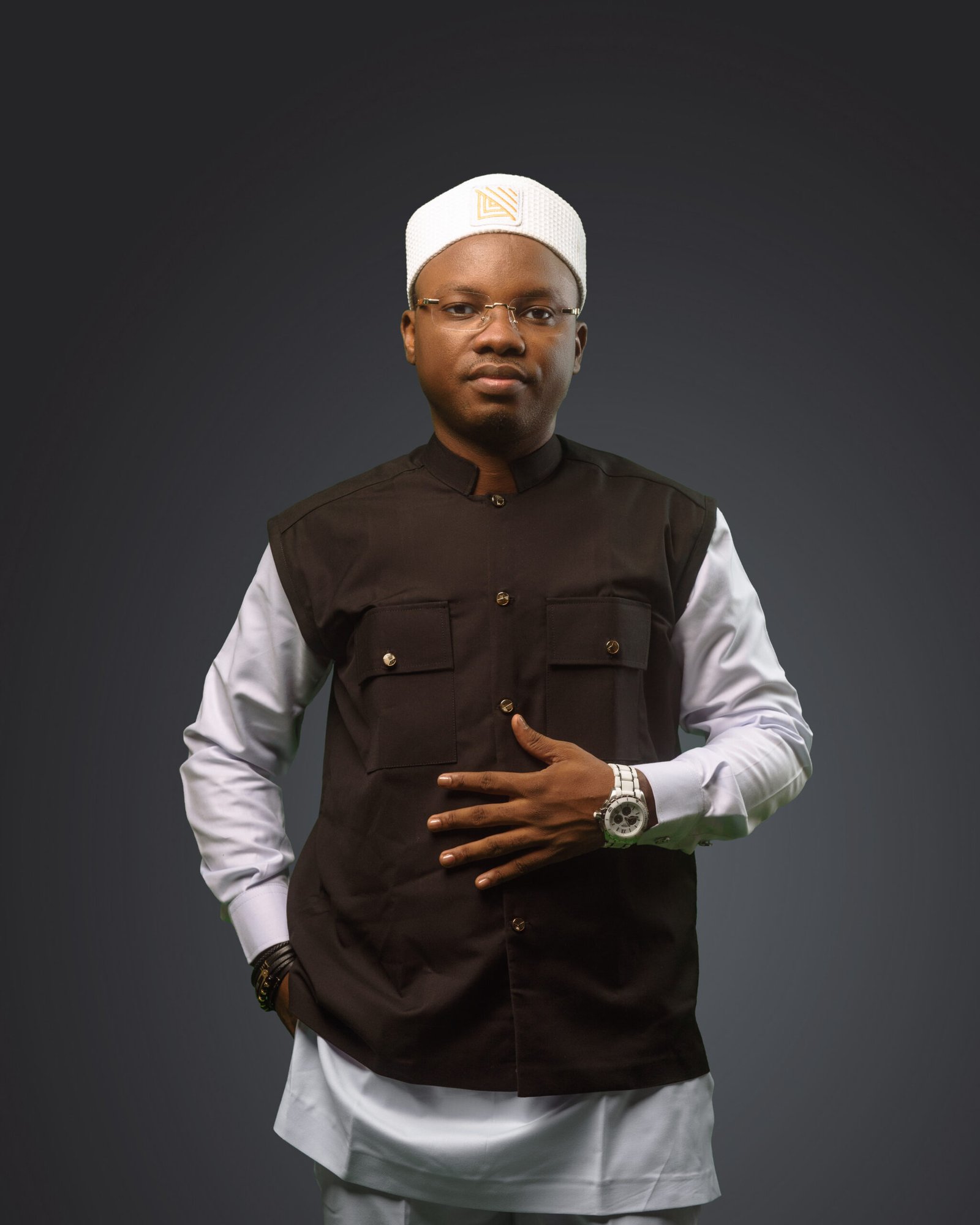 Dr Johaness M. Makouvia, Ambassadeur de la Paix