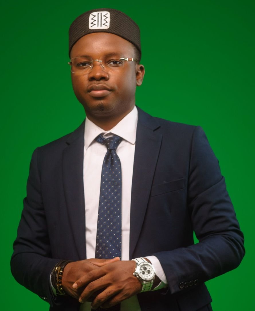 Dr Johaness M. Makouvia, portrait officiel